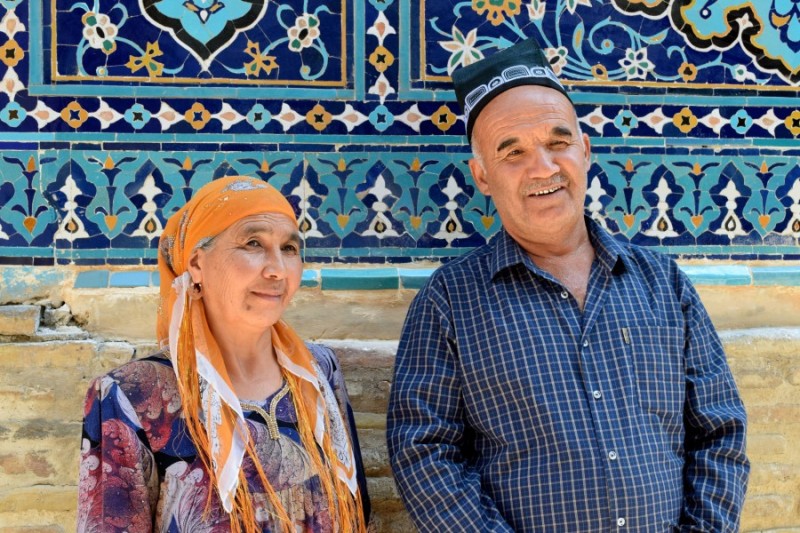 Couple at Shah i Zinda Samarkand. Maximum Exposure 2017 e1588756471230