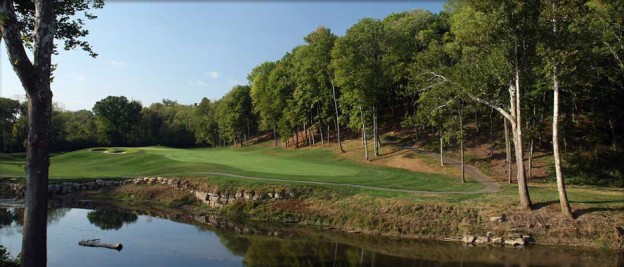 Andy Mossack reviews Valhalla Golf Club in Kentucky. Almost Augusta-like exclusive membsership and two caddies per player! . 