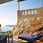 Andy Mossack reviews Villa Dubrovnik, and wallows in boutique luxury. VillaDub1