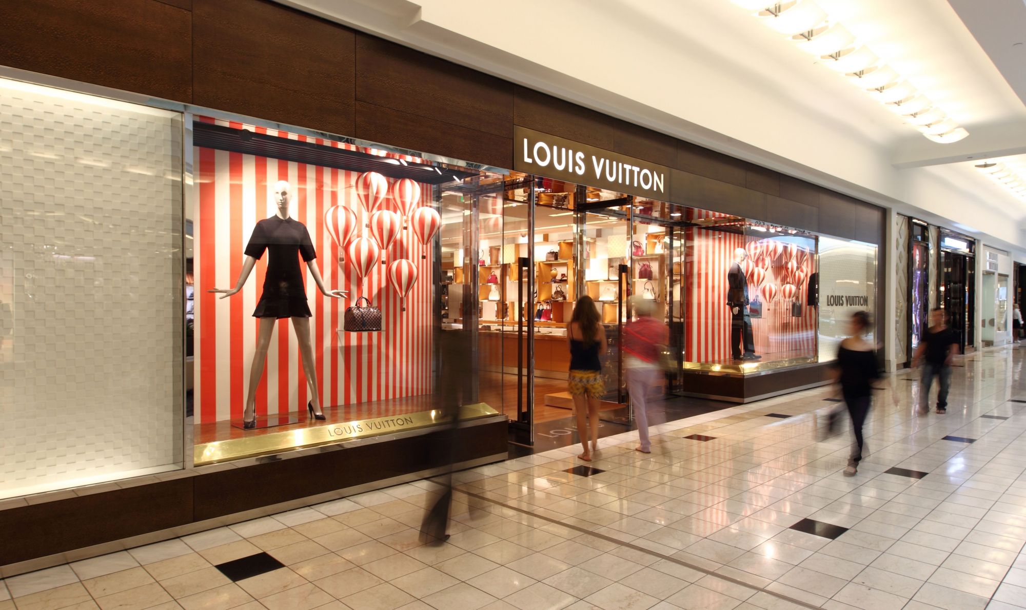 Louis Vuitton In Mall Of America
