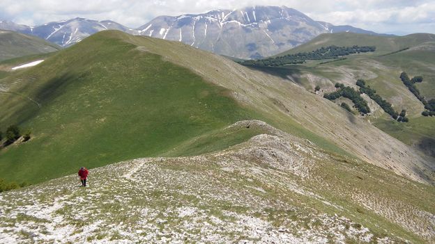 Andy Mossack goes on a walking holiday in Le Marche. Stunning views and glorious food.