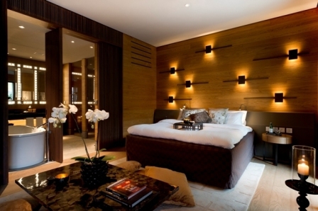 Andy Mossack reviews The Chedi Andermatt, and finds Asian influenced luxury in the Swiss Alps. CAM Rooms Grand Deluxe Room