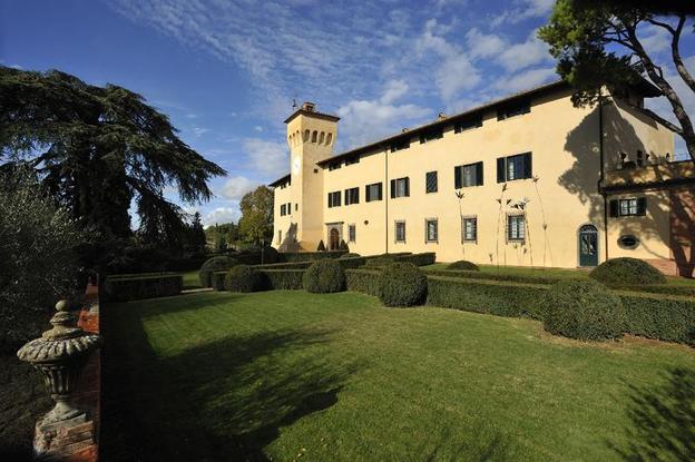 Castello del Nero   Front View