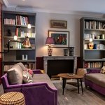 Anthea Gerrie reviews Adele & Jules Boutique Hotel a family run boho boutique hotel in Paris' Montmarte district. e