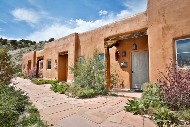 Ojo Caliente exterior
