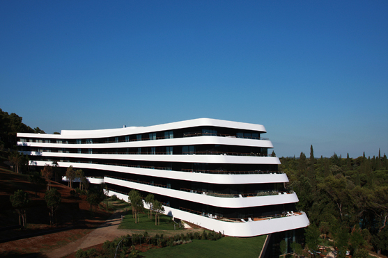 Hote Lone Exterior 3
