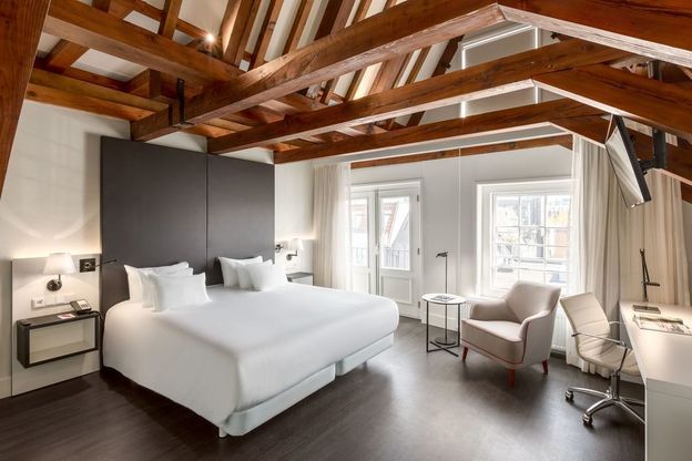 Almost a tulip throw from Amsterdam's Central Station, the NH Collection Barbizon Palace is a collection of 17th century town houses discreetly converted into a 5 star hotel.