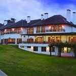 Fairmont Mount Kenya Safari Club Exterior