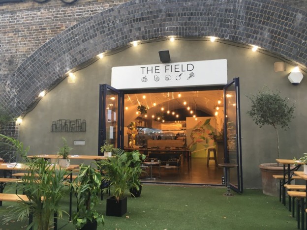 Andy Mossack reviews the pop up Field Restaurant in trendy London Fields