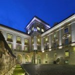 Andy Mossack stays at Palazzo Montemartini Rome and revels in Roman elegance. Esteno night mod