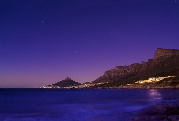 If there is a South African hotel that brings you nearer to Table Mountain and the Atlantic Ocean then the 12 Apostles hotel I can’t think of one.S