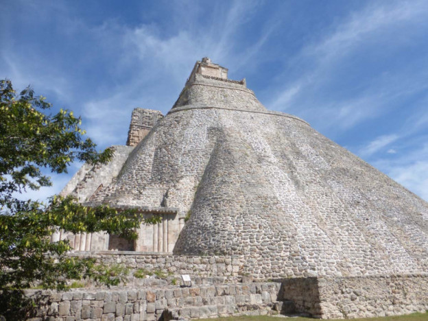 Solange Hando goes exploring the Maya Trail in the Yucatan Peninsula, south-east Mexico. TR4 Uxmal P1200056 copy e1613639913154