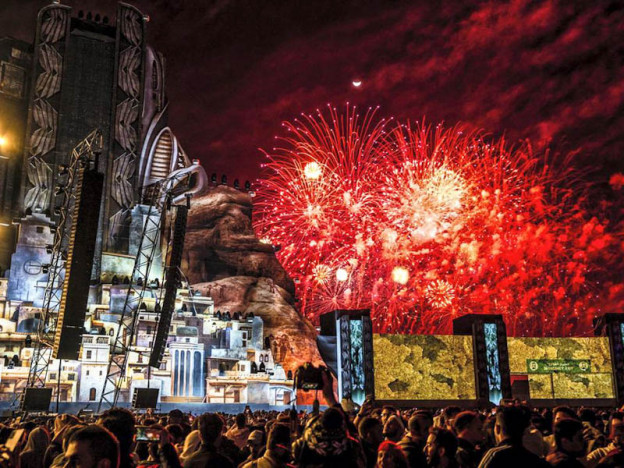 MDLBEAST Fireworks
