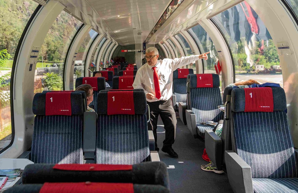 Grand Train Tour Of Switzerland