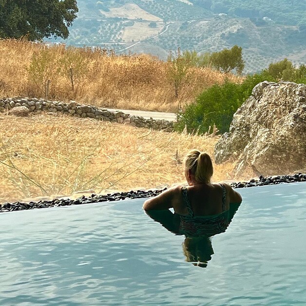  Lynne Coates luxuriates in the secluded splendour of Finca La Donaira tucked away in the Andalusian mountains.