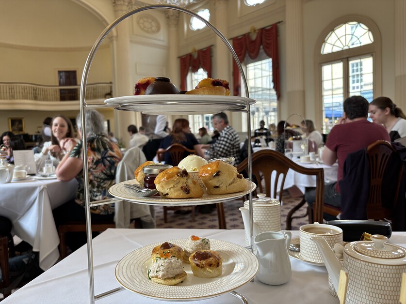 Anthea And David Gerrie Tour Jane Austen’s Landmark Locations From Hampshire To Bath In The 21st Century Equivalent Of A Horse-Drawn Carriage