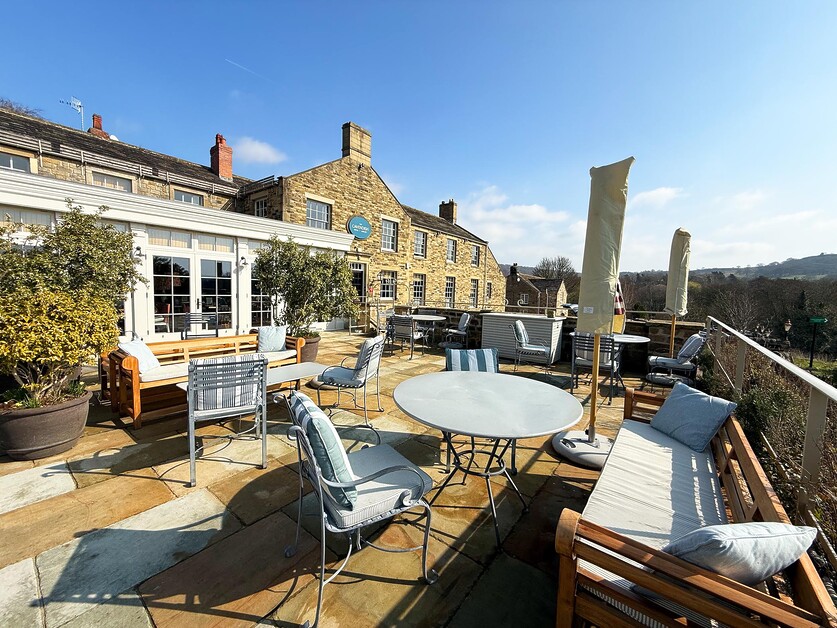 The Cavendish at Baslow. Enjoy a charming Chatsworth Escape in the Peak District.