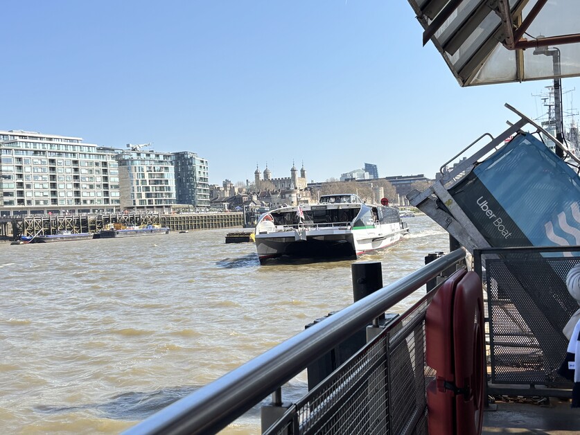 Tate To Tate with Uber Boat by Thames Clippers