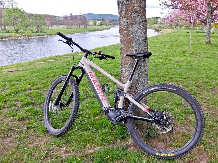 Rupert Parker Walks And Bikes as he offers his guide to The Speyside Way.