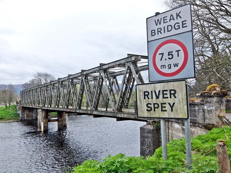 Rupert Parker Walks And Bikes as he offers his guide to The Speyside Way.