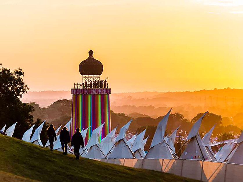 Music Stars to travel by train to Glastonbury Festival 2025.