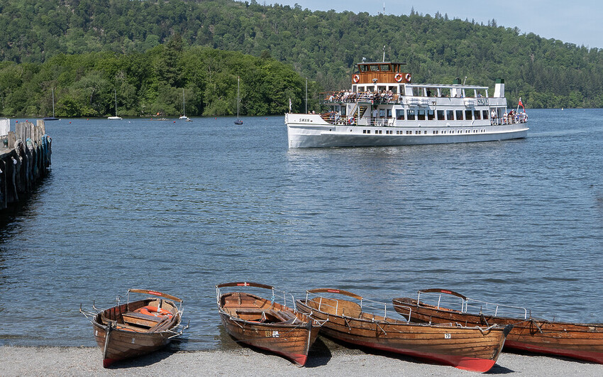 Stephen Kelly stays at Storrs Hall and revels in lakeside Windemere luxury.