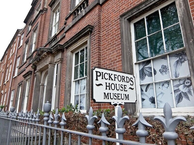 Rupert Parker tracks down Dracula In his Guide to Derby and a whole lot more.