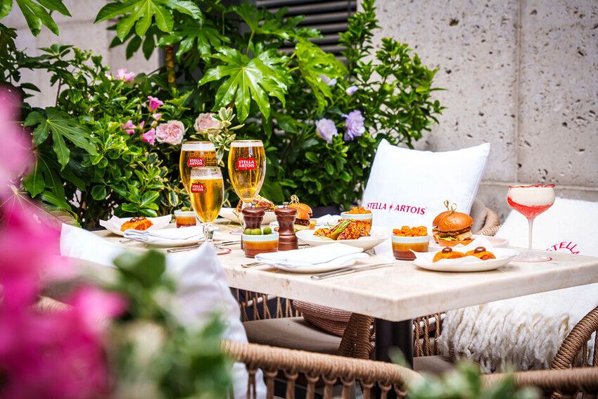 Cardinal Bar & Kitchen Terrace