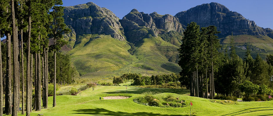 Sarah Kingdom checks into Erinvale Estate Hotel & Spa, and discovers a Cape Winelands escape that combines heritage, gastronomy, golf and relaxation.