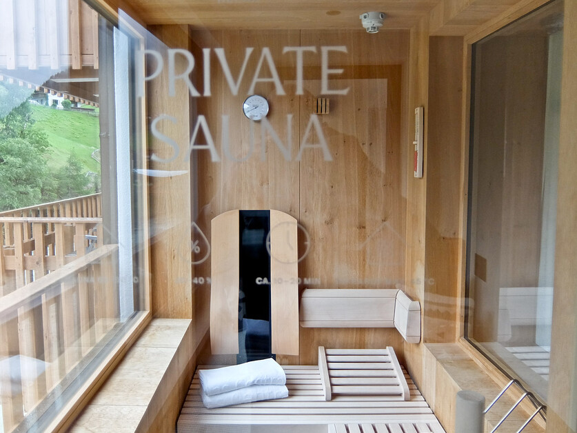 Rupert Parker Enjoys Hotel Das Central’s Alpine Luxury In Sölden, Austria.