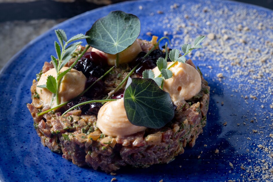 Sarah Kingdom dines at COY in Cape Town’s V&A Waterfront and discovers an award-winning harbour-side experience, where flavours and seasons meet with quiet confidence.