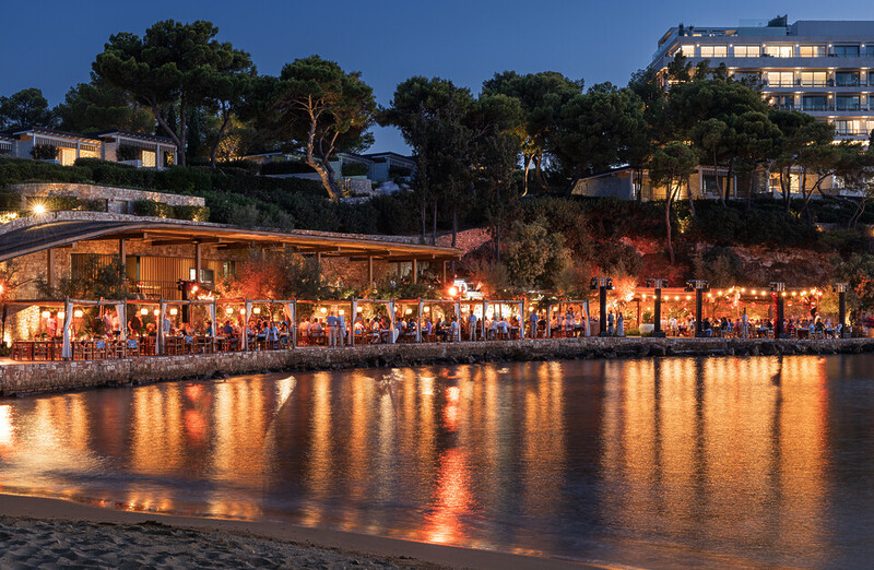 2 unmissable luxury hotels on the Athens Riviera