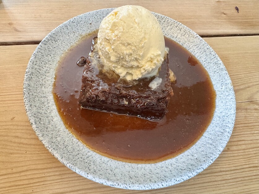 Rob Rees eats at The Plough At Hanney and enjoys great value country cooking and unrivalled hospitality from Britain’s friendliest landlord