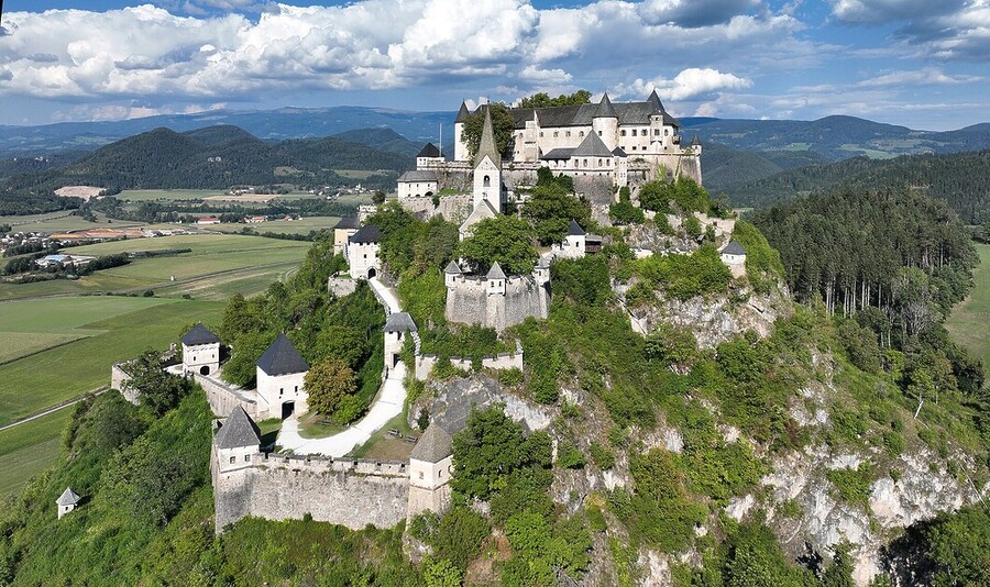 In his Insider Guide to Carinthia, Andy Mossack travels the less trodden paths of Southern Austria to uncover a beautiful region blessed with lakes, mountains and castles.