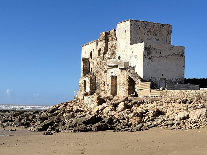 Kasbah d’eau at Sidi Kaouki. Discover the authentic Morocco