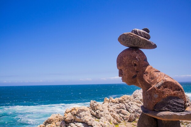 Sarah Kingdom travels to Hermanus on South Africa’s Whale Coast, and discovers a destination where breaching whales, vineyard lunches, coastal trails and boutique comfort come together in one seaside escape.