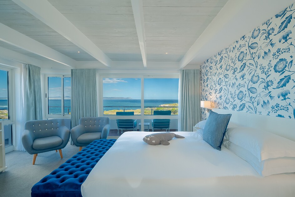 One Marine Drive Boutique Hotel. Discover Western Cape views and discreet luxury.