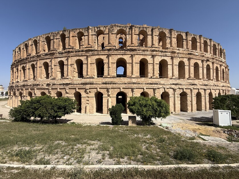Andy Mossack tries out Tunisia for Multi-Generational Holidays as he travels with his three-generational family, road testing some excellent tours to suit all ages.