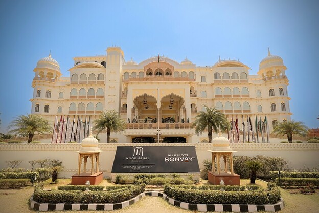 Noor Mahal. Discover India’s Lavish First Autograph Collection Hotel