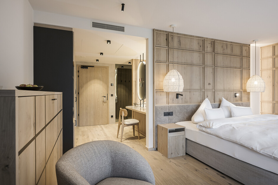 Cold plunges, mountain views and no surprise add-ons: Annie Hayes reviews three of the best Austrian Tyrol wellness hotels worth knowing about.