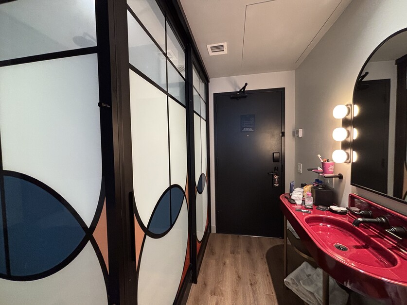 Anthea Gerrie Chooses The Moxy Lower East Side As A Base To Explore Her Family’s First New York Footsteps
