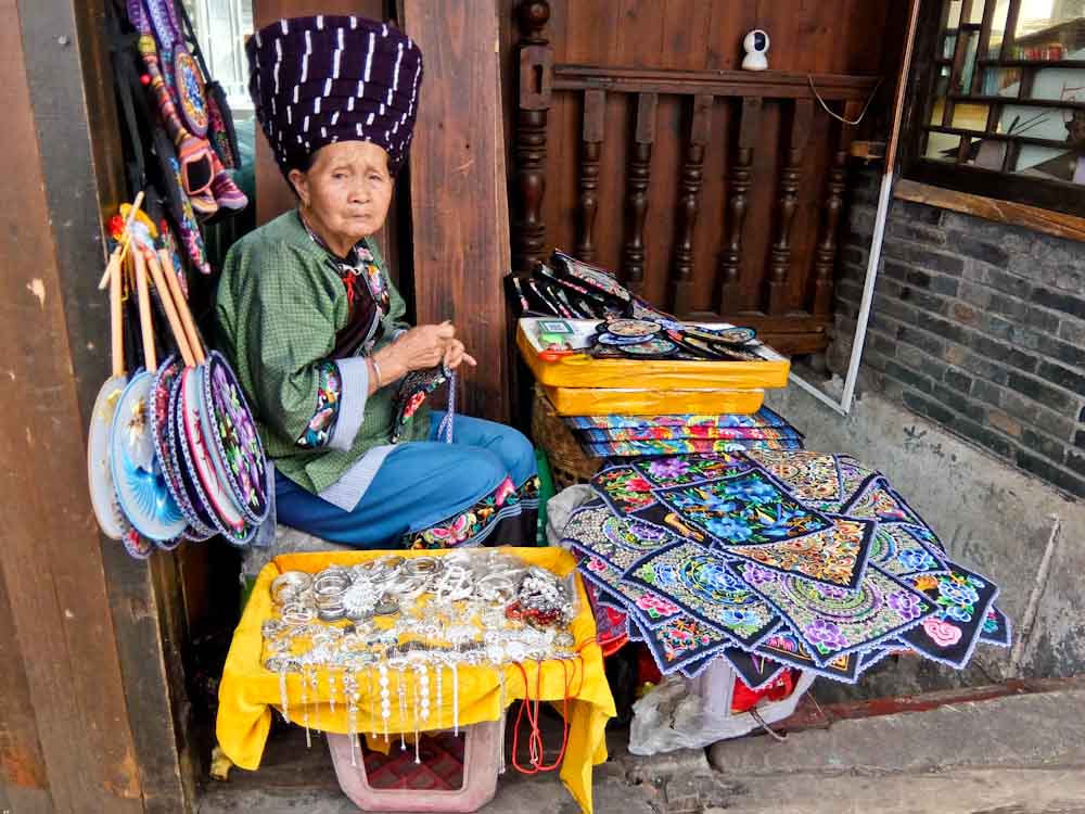 Rupert Parker Visits Fenghuang In Hunan Province, To See If it Can Live Up To Its Reputation.