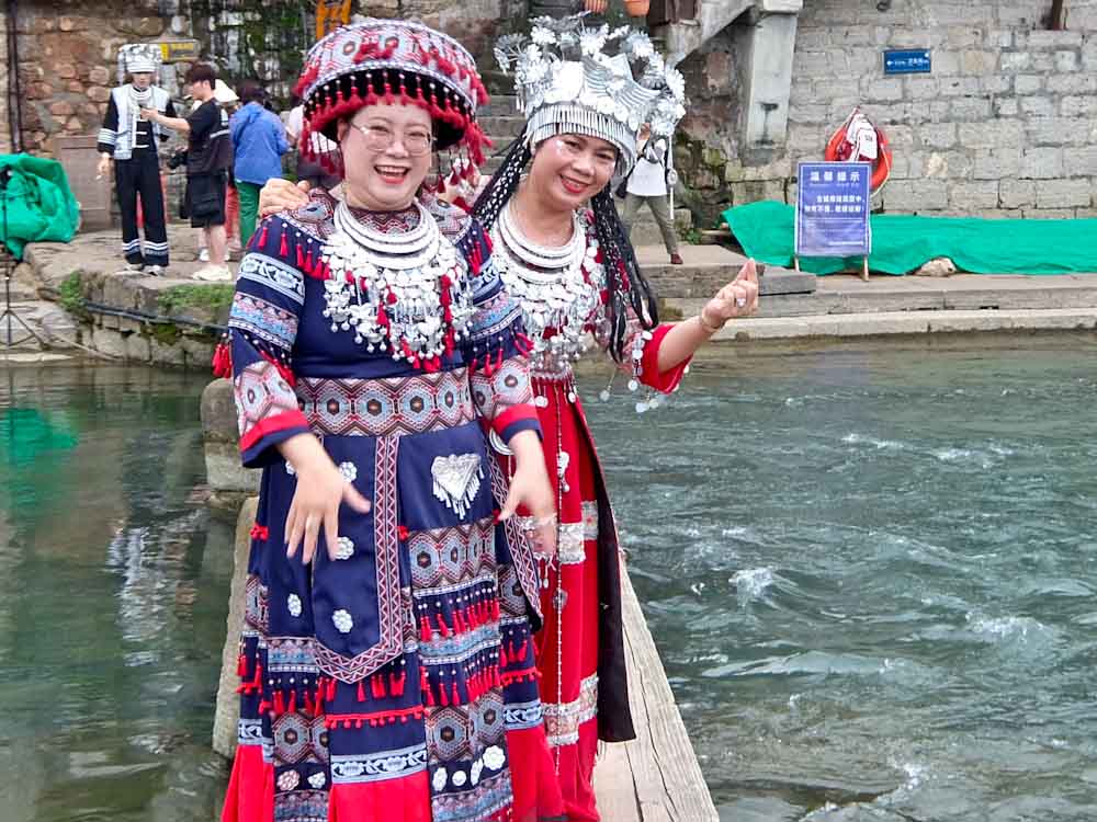 Rupert Parker Visits Fenghuang In Hunan Province, To See If it Can Live Up To Its Reputation.