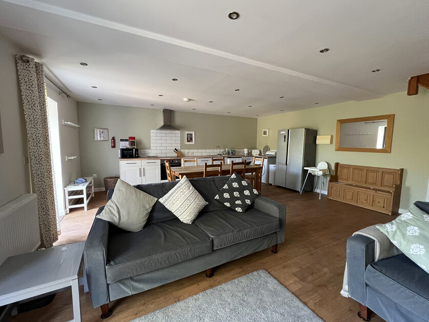 Beverley Watts stays at Moorleaze. An eco-aware cottage retreat in rural England, and finds it definitely the way to recalibrate your life and chill out.