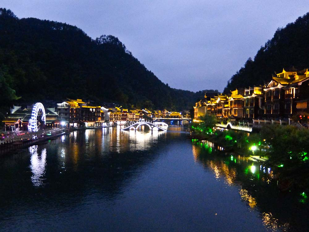 Rupert Parker Visits Fenghuang In Hunan Province, To See If it Can Live Up To Its Reputation.