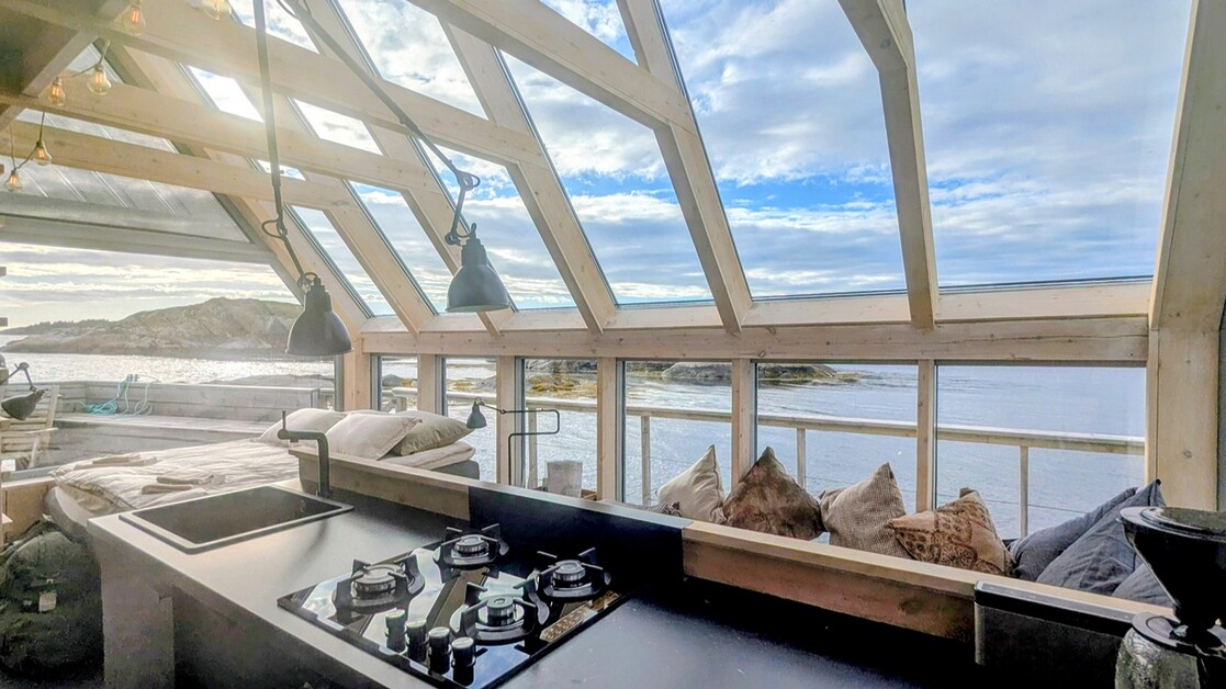 Sarah Kingdom eats at the Brygge Restaurant before taking a boat to Hitra Island to sleep on the Floating Suite on Hitra Island.