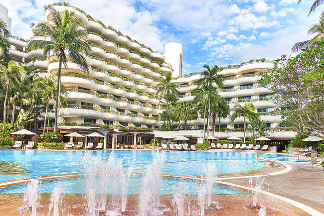 Martin Dunford stays at the The Shangri-La Singapore and enjoys a city sanctuary.