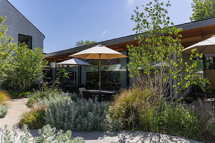 The Braywood Reviewed. Andy Mossack takes Sunday lunch at Bray’s newest fine dining sensation.
