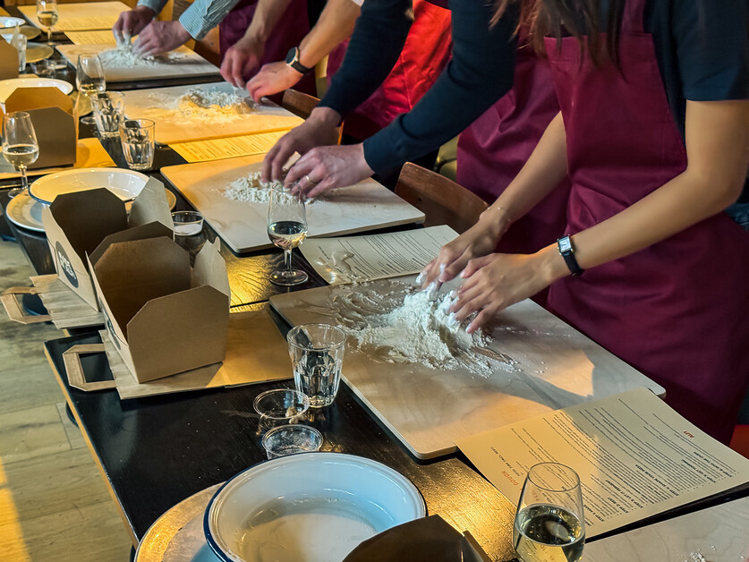 Andy Mossack joins an ALFI pizza making class in Spitalfields to learn how to create the perfect Napoli pizza.