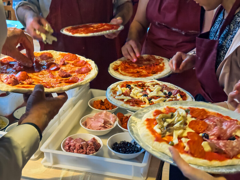 Andy Mossack joins an ALFI pizza making class in Spitalfields to learn how to create the perfect Napoli pizza.